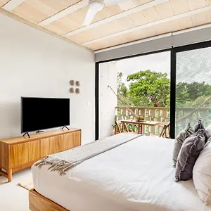 Apartamento H36 With Pool