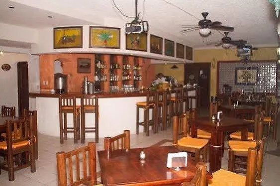 Labna Suites Cancun 2*,