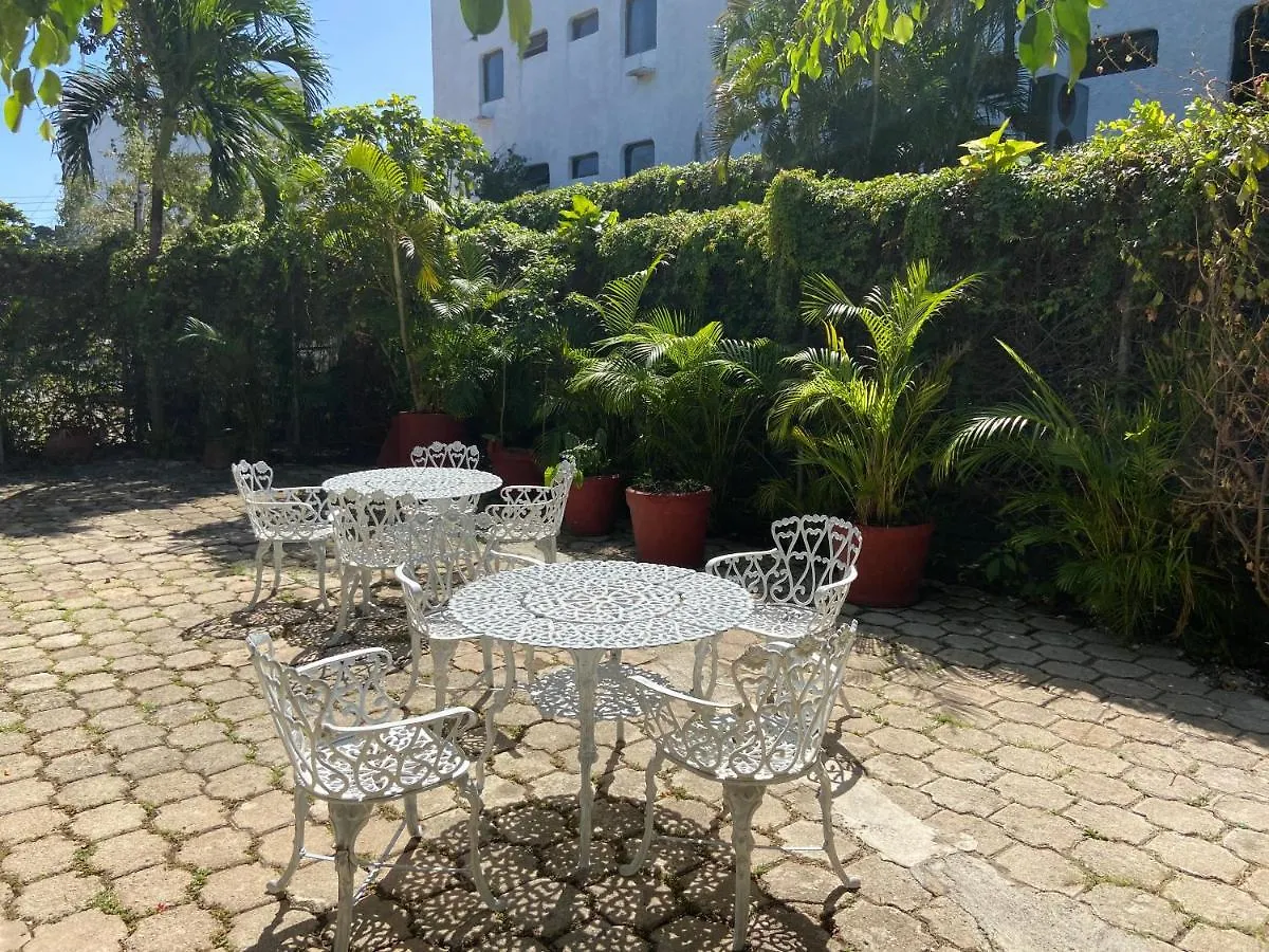 Hotel Labna Suites Cancun